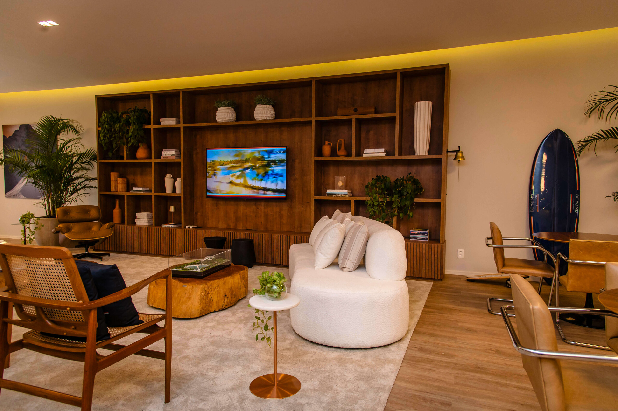 Lounge — Beyond The Club